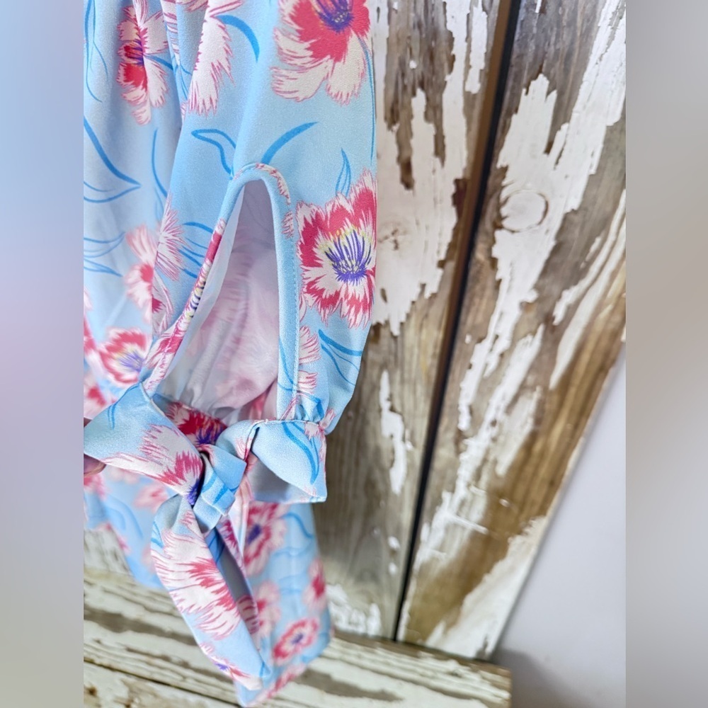 HEYSON Floral Blouse Size Medium Tie Sleeve - Picture 7 of 7